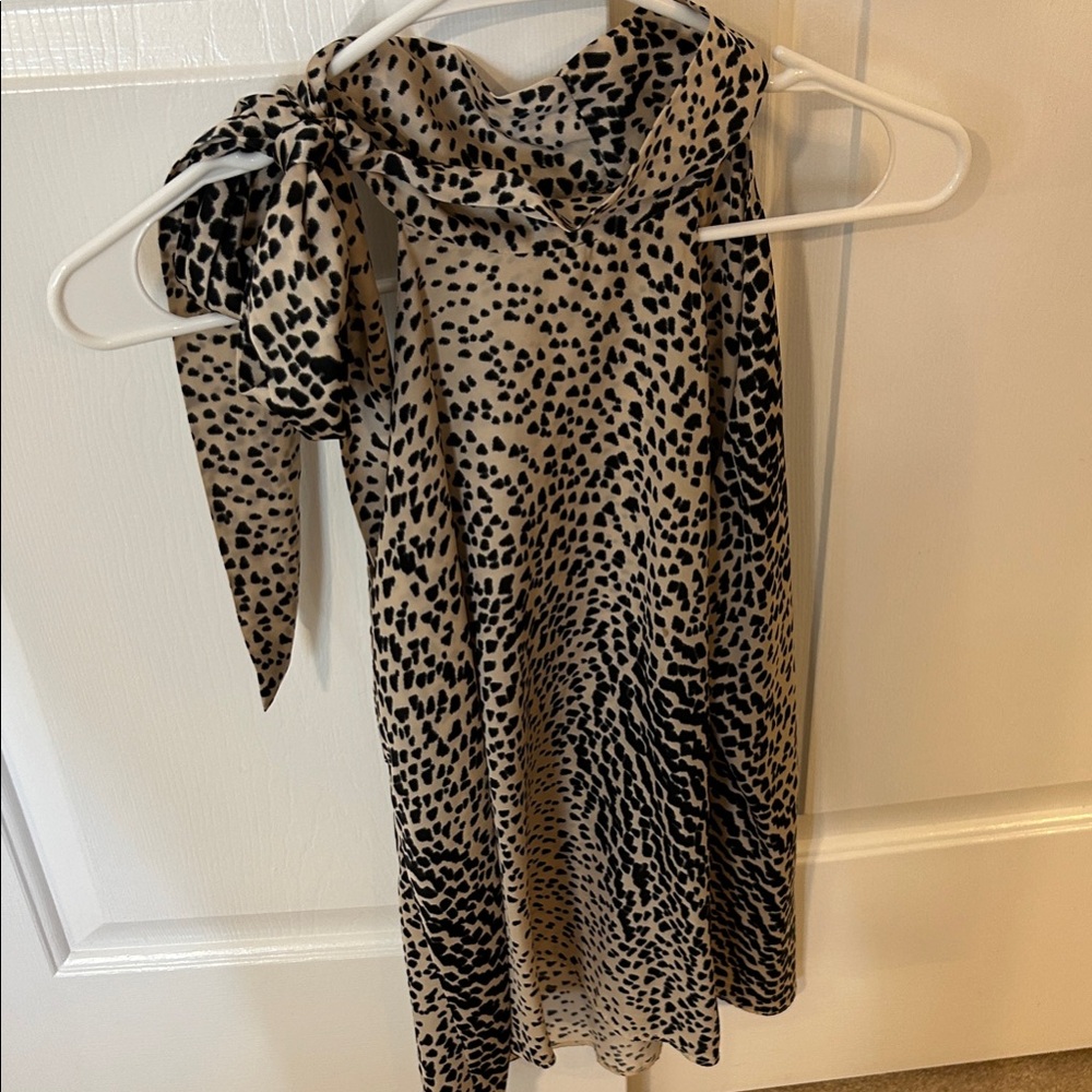 Leopard Print Sleeveless Dress with Bow